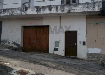 Edificio all\'aperto - Appartamento Loreto Aprutino - foto 5