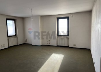 Stanza vuota - Locale Commerciale Loc. Ponte Mas
 
242, Sospirolo - foto 9