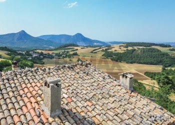 Vista delle montagne - Casa semi indipendente Frazione San Giovanni
 
4, Fabriano - foto 12