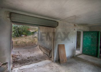 Stanza vuota - Casa semi indipendente Frazione San Giovanni
 
4, Fabriano - foto 27