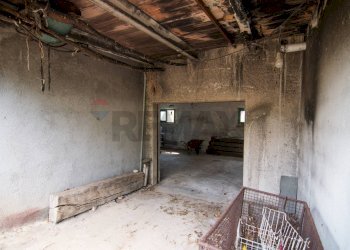 Parcheggio - Casa semi indipendente Frazione San Giovanni
 
4, Fabriano - foto 28