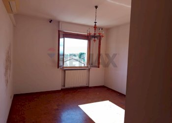 Stanza vuota - Quadrilocale Montefano - foto 12