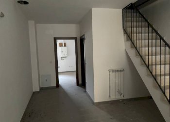 Foto 2 - Casa indipendente Via E. Bottini, Civitella Casanova - foto 2