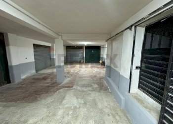 Parcheggio - Box Via Rossini
 
5, Vieste - foto 6