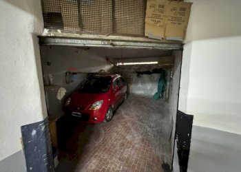 Foto 9 - Box Via Rossini
 
5, Vieste - foto 9