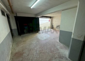 Parcheggio - Box Via Rossini
 
5, Vieste - foto 12