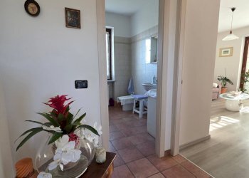 Foto 29 - Villa Via Boschetti
 
15, Front - photo 29