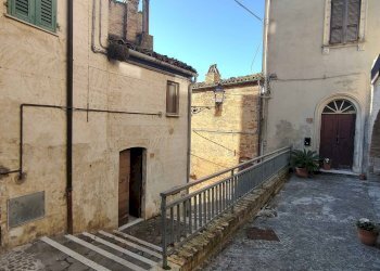 Foto 5 - Quadrilocale Vicolo Porta Vecchia
 
1, Acquaviva Picena - foto 5