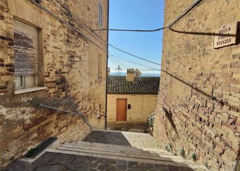 Foto 33 - Quadrilocale Vicolo Porta Vecchia
 
1, Acquaviva Picena - foto 33