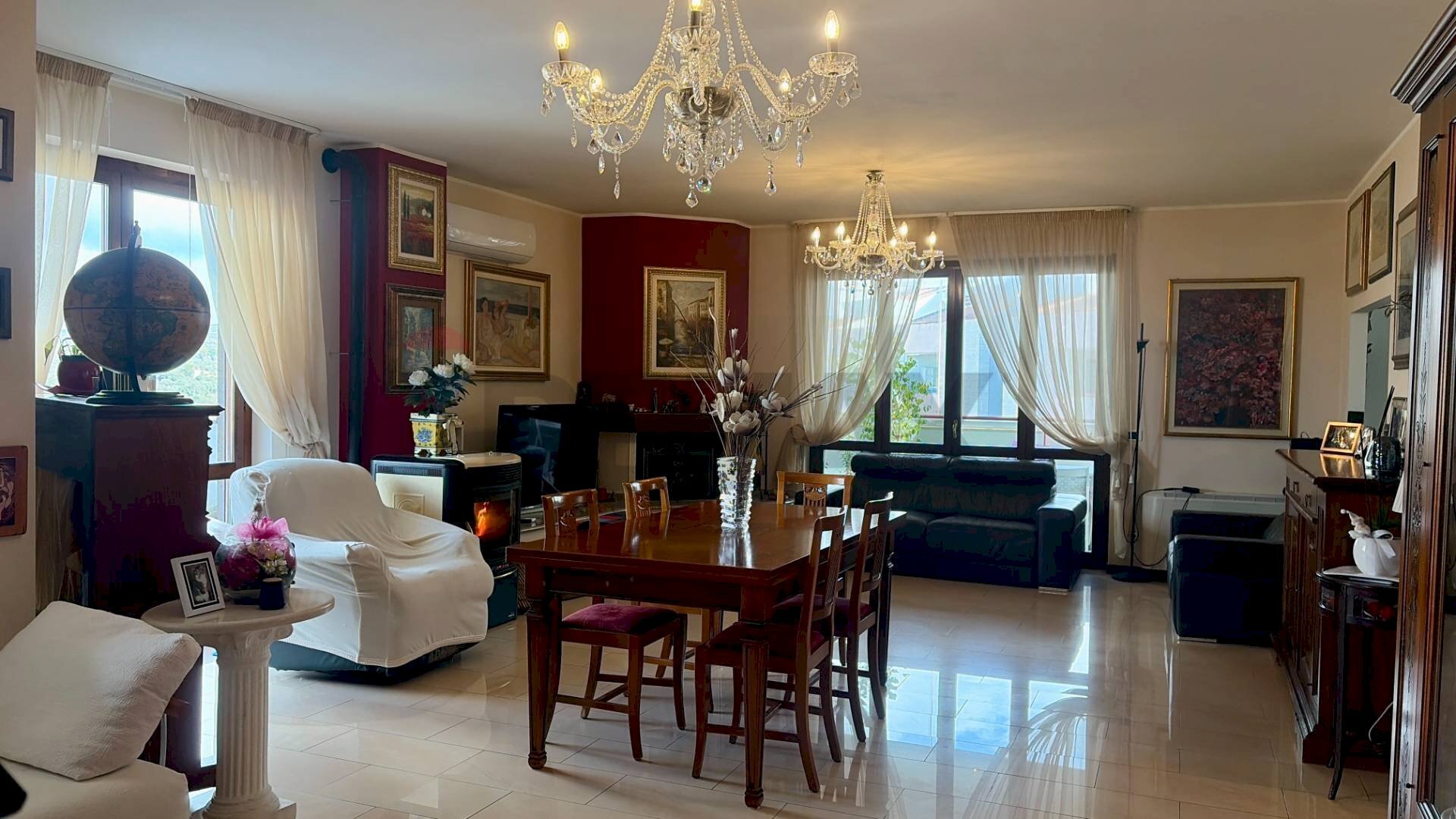 Sala da pranzo - Attic Via Addis
 
1F, Sassari - photo 1