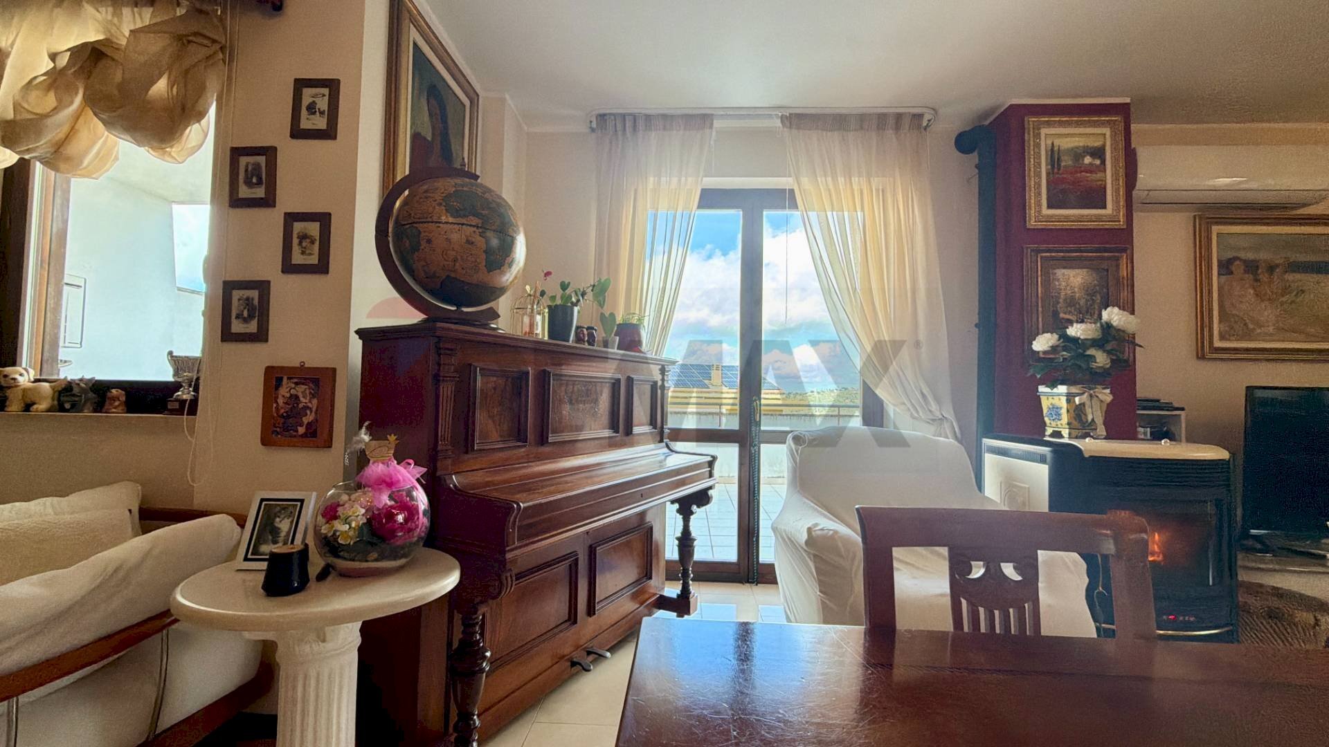 Sala da pranzo - Attic Via Addis
 
1F, Sassari - photo 2