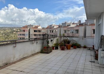 Terrazza - Attic Via Addis
 
1F, Sassari - photo 16