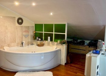 Bagno - Attic Via Addis
 
1F, Sassari - photo 30