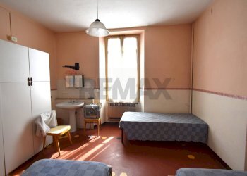 Camera / camera da letto - Appartamento Viale Martiri della Libertà
 
63, Borgo Val di Taro - foto 10