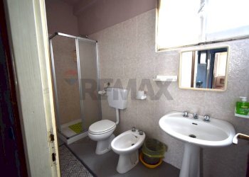 Bagno - Appartamento Viale Martiri della Libertà
 
63, Borgo Val di Taro - foto 15