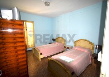 Camera / camera da letto - Trilocale Viale Martiri della Libertà
 
63, Borgo Val di Taro - foto 4