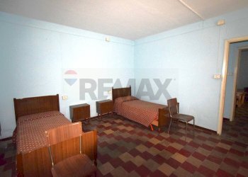 Camera / camera da letto - Trilocale Viale Martiri della Libertà
 
63, Borgo Val di Taro - foto 14