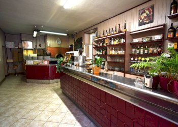 Cucina - Locale Commerciale Viale Martiri della Libertà
 
63, Borgo Val di Taro - foto 19