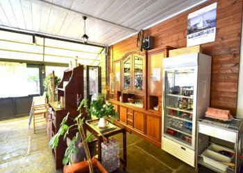 Sala da pranzo - Locale Commerciale Viale Martiri della Libertà
 
63, Borgo Val di Taro - foto 23