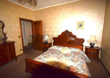 Camera / camera da letto - Quadrilocale Viale Martiri della Libertà
 
63, Borgo Val di Taro - foto 20