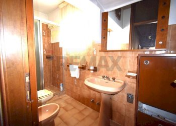 Bagno - Quadrilocale Viale Martiri della Libertà
 
63, Borgo Val di Taro - foto 28