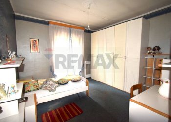 Camera / camera da letto - Appartamento Viale Martiri della Libertà
 
63, Borgo Val di Taro - foto 29