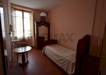 Camera / camera da letto - Appartamento Viale Martiri della Libertà
 
63, Borgo Val di Taro - foto 34