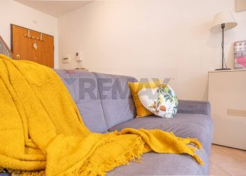 Soggiorno - Bilocale Via Atrani, Fiumicino - foto 3