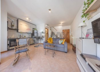 Soggiorno - Bilocale Via Atrani, Fiumicino - foto 5