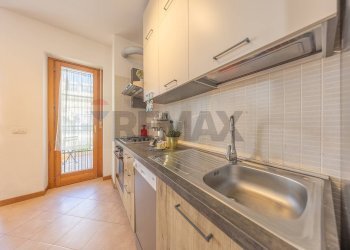 Cucina - Bilocale Via Atrani, Fiumicino - foto 8