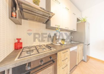 Cucina - Bilocale Via Atrani, Fiumicino - foto 16