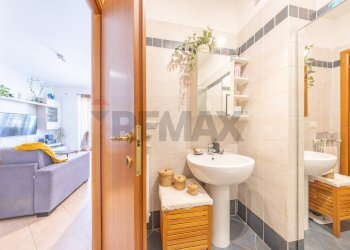 Bagno - Bilocale Via Atrani, Fiumicino - foto 20