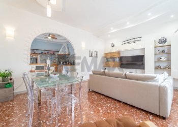 Sala da pranzo - Trilocale Via Giuseppe Fraccaroli, Fiumicino - foto 2