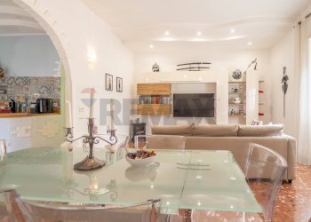 Sala da pranzo - Trilocale Via Giuseppe Fraccaroli, Fiumicino - foto 7