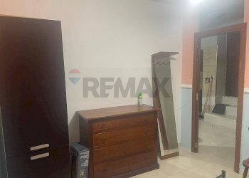 Camera / camera da letto - Bilocale Vico Pacella Ai Miracoli
 
3, Napoli - foto 7