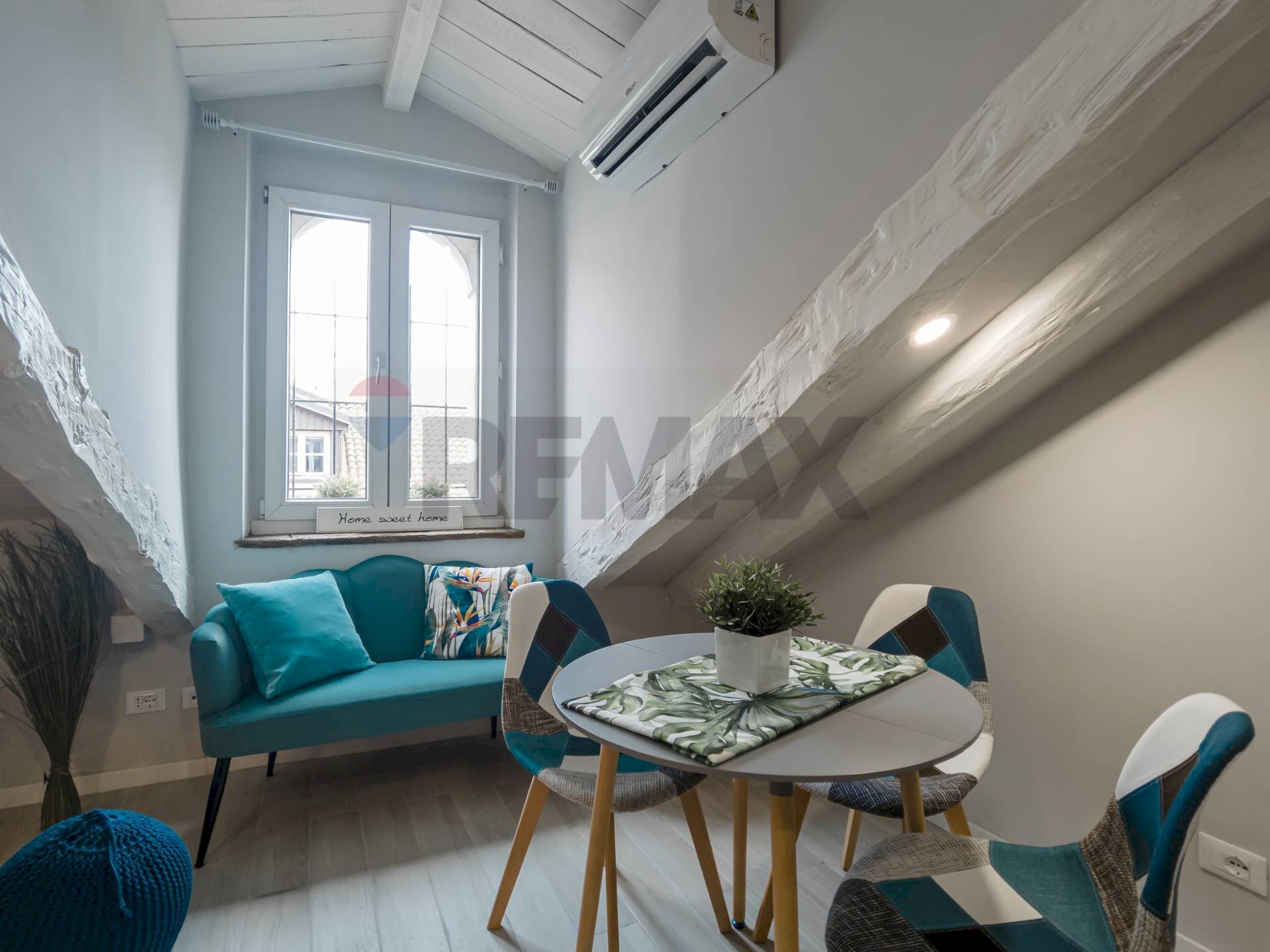 Sala da pranzo - Attic via cavour
 
10, Torino - photo 1