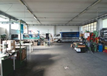 Parcheggio - Capannone Via Campagna
 
22, Sumirago - foto 9