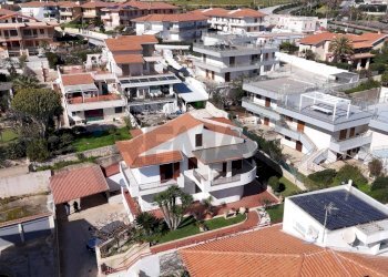 Edificio all\'aperto - Appartamento LUNGOMARE BISANI
 
76, Ragusa - foto 8