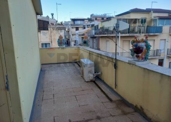 Balcone - Attività Commerciale via perello
 
35, Scicli - foto 12