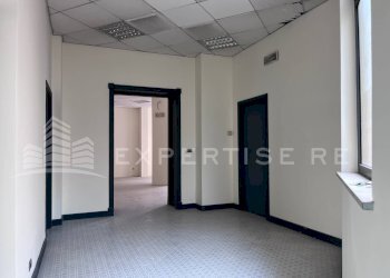 Foto 12 - Commercial Premises Via Giacomo Matteotti
 
8, Montemaggiore Belsito - photo 12