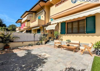 esterno - Villa a Schiera Via Matteo Civitali, Forte dei Marmi - foto 2