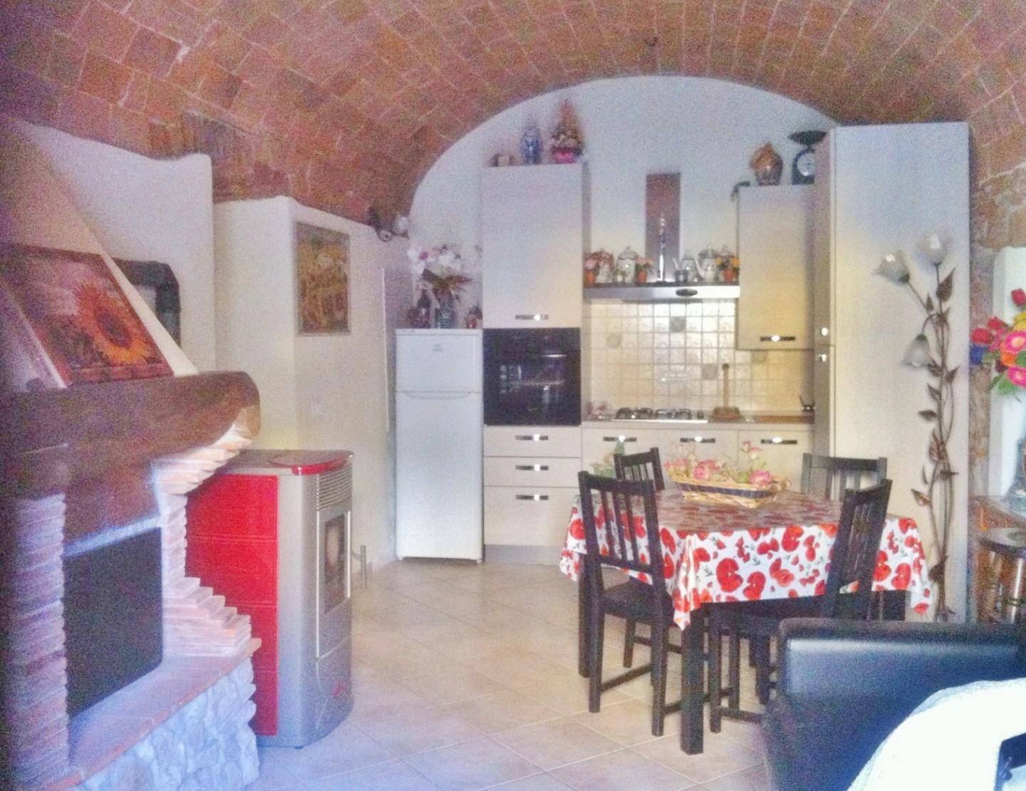 Foto 1 - Two-room apartment via trombi
 
4, Vicopisano - photo 1