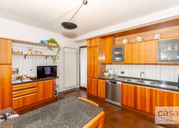 Foto 18 - Villa Via Renato Simoni
 
6, Varese - foto 18