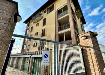 Edificio all\'aperto - Bilocale via delle Rogge
 
32, Lacchiarella - foto 8