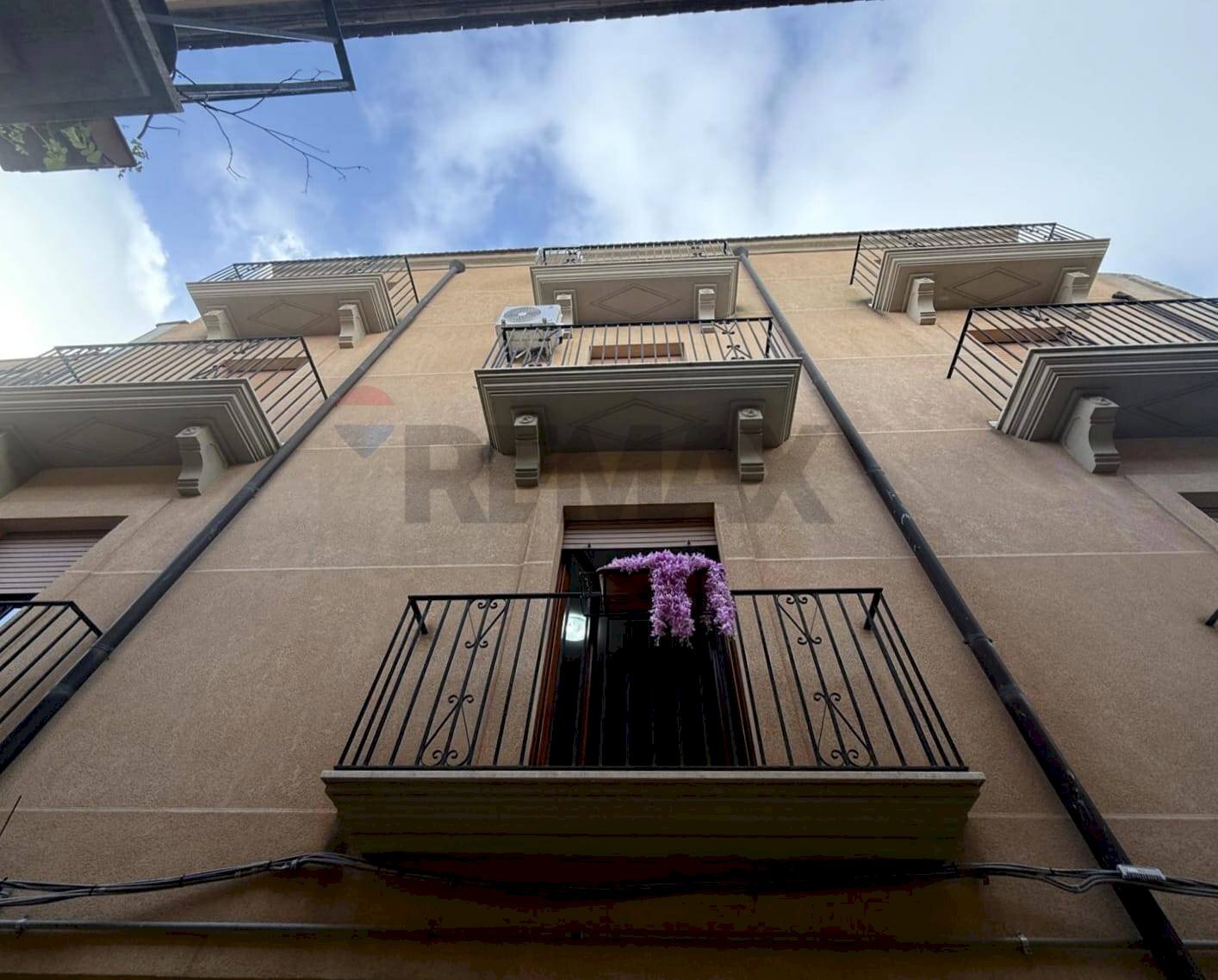 Edificio all\'aperto - Four-room apartment Via Francesco Crispi
166, Salemi - photo 2