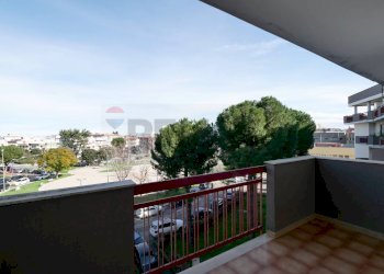 Balcone - Trilocale via Pietro Nenni
 
14, Noicàttaro - foto 4