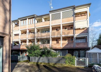 Edificio all\'aperto - Bilocale Strada Cartiera
 
14, Parma - foto 2