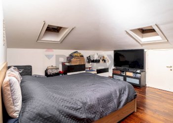 Camera / camera da letto - Bilocale Strada Bassa Dei Folli
 
135, Parma - foto 8