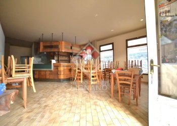 Foto 3 - Negozio Via Vittorio Veneto
 
33, Latisana - foto 3