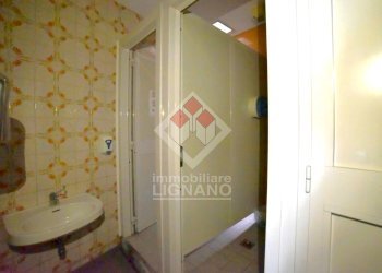 Foto 15 - Negozio Via Vittorio Veneto
 
33, Latisana - foto 15